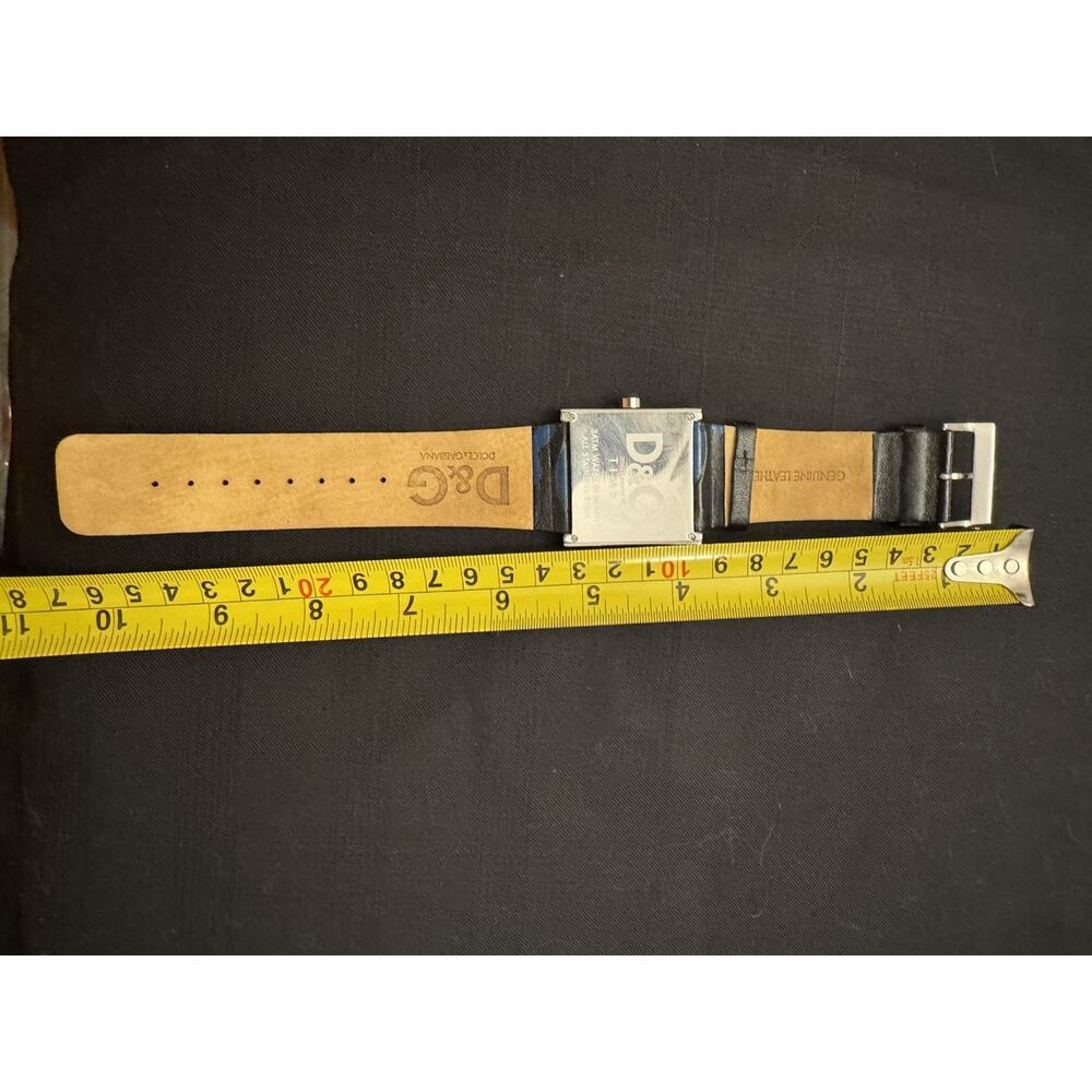 Dolce & Gabbana Men's Watch F4 with Unique Dial - Picture 7 of 10